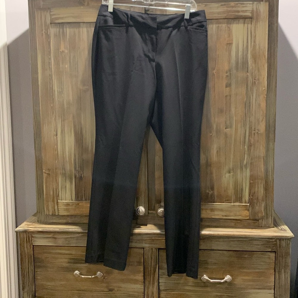 Worthington, Curvy Fit Perfect Trouser fit perfect in black. Size 6S.